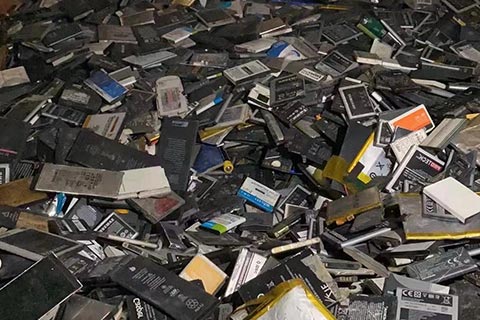 铁岭昌图附近回收UPS蓄电池✔高价三元锂电池回收✔废铅酸电池回收价格